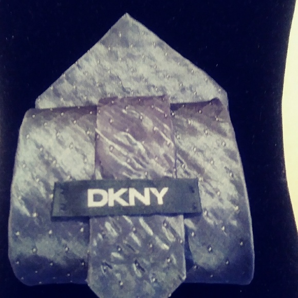 DKNY MENS TIE - Picture 5 of 6